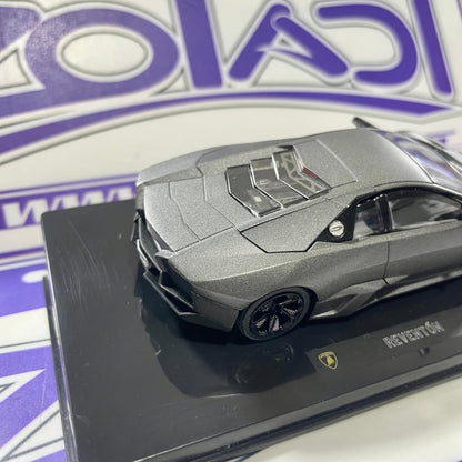 N5582 1/43 LAMBORGHINI REVENTON