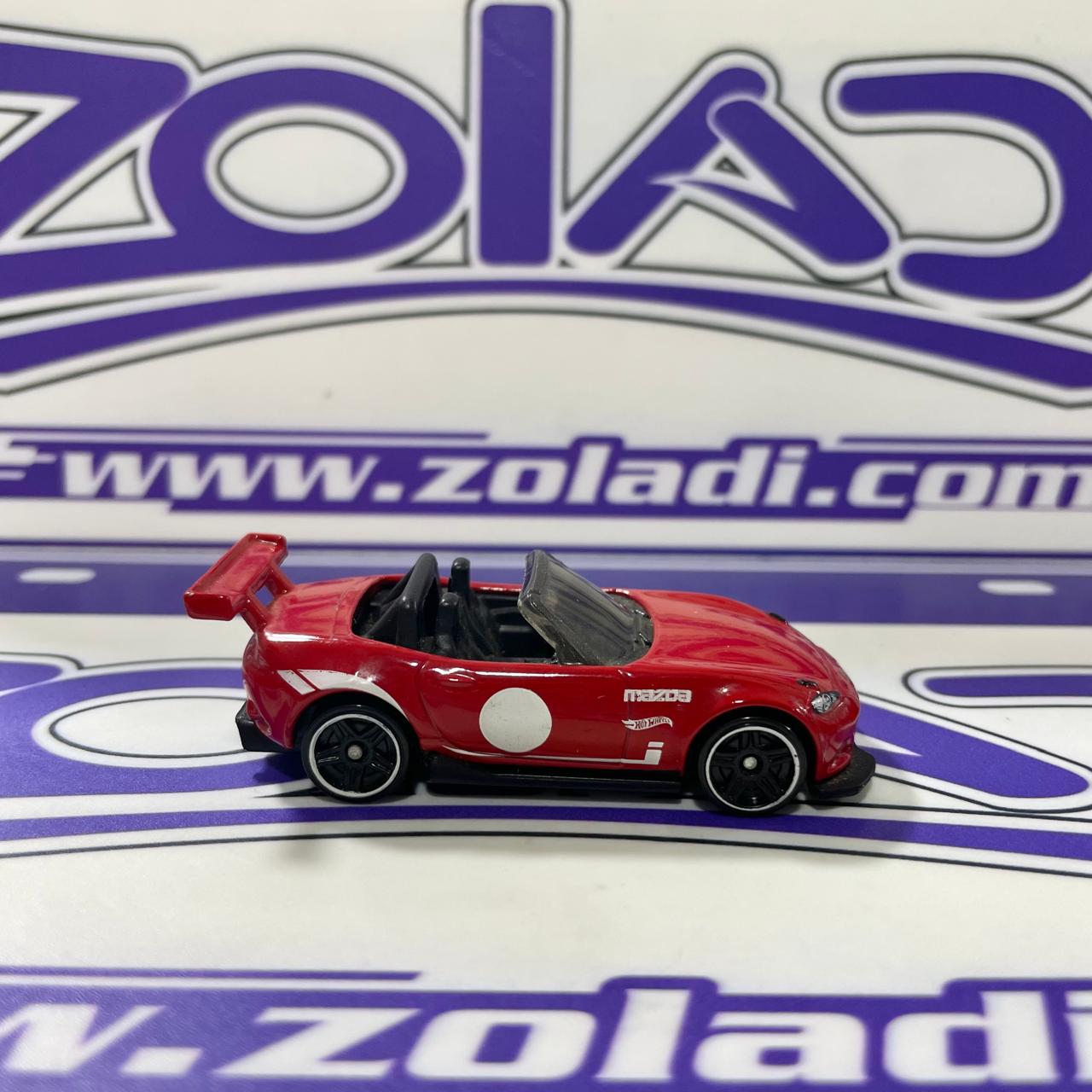 YOUR MAZDA MX-5 MIATA DHP05