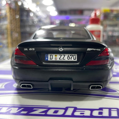 1/18 MERCEDES BENZ AL65 AMG