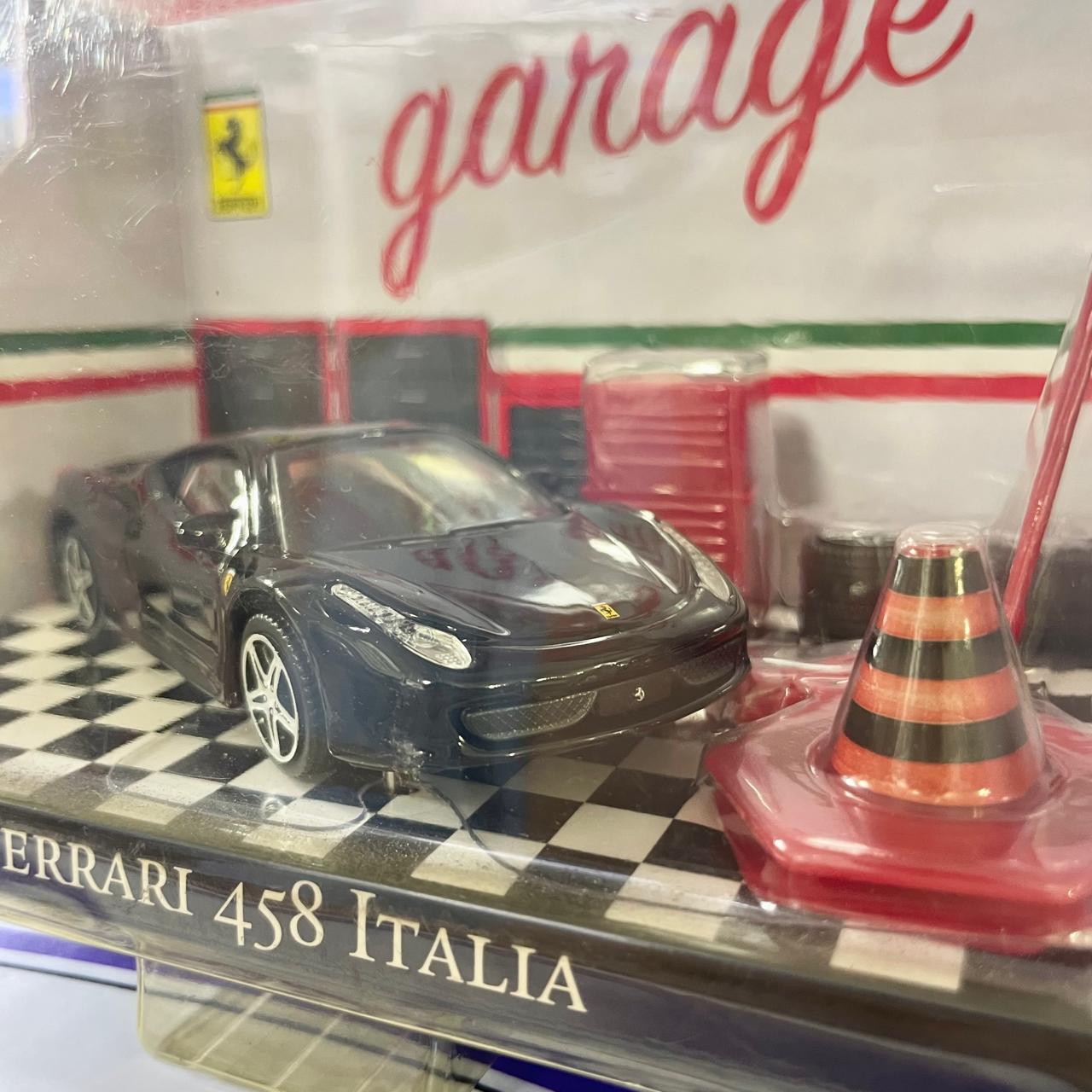 1/43 FERRARI 458 ITALIA BURAGO