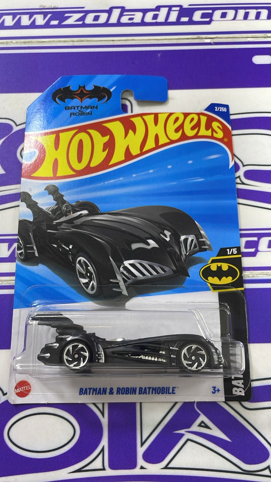 HYW60 BATMAN & ROBIN BATMOBILE