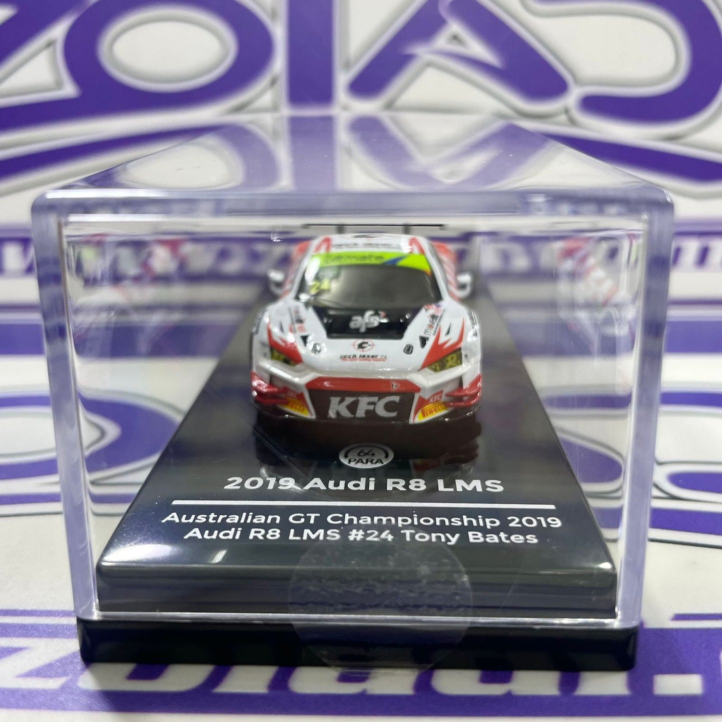 AUDI R8 LMS KFC 1/64