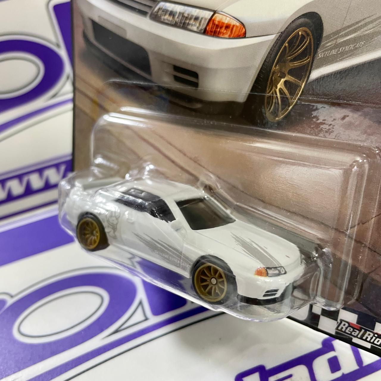 HRT74 NISSAN SKYLINE GTR R32