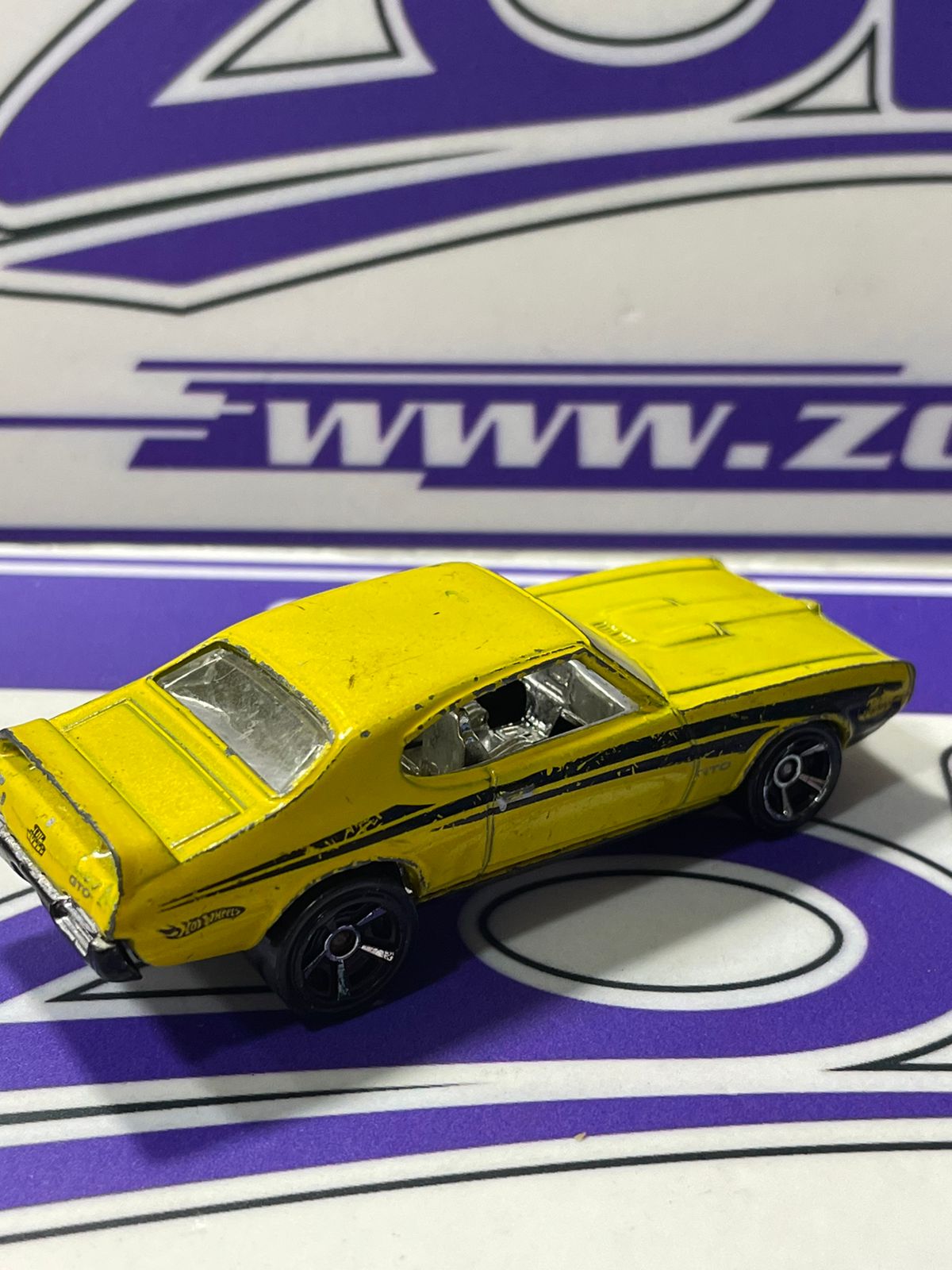 SU 69 PONTIAC GT0 – Zoladi