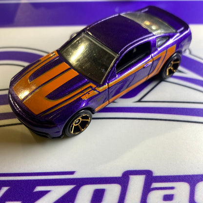 YOUR PURPLE MUSTANG GT