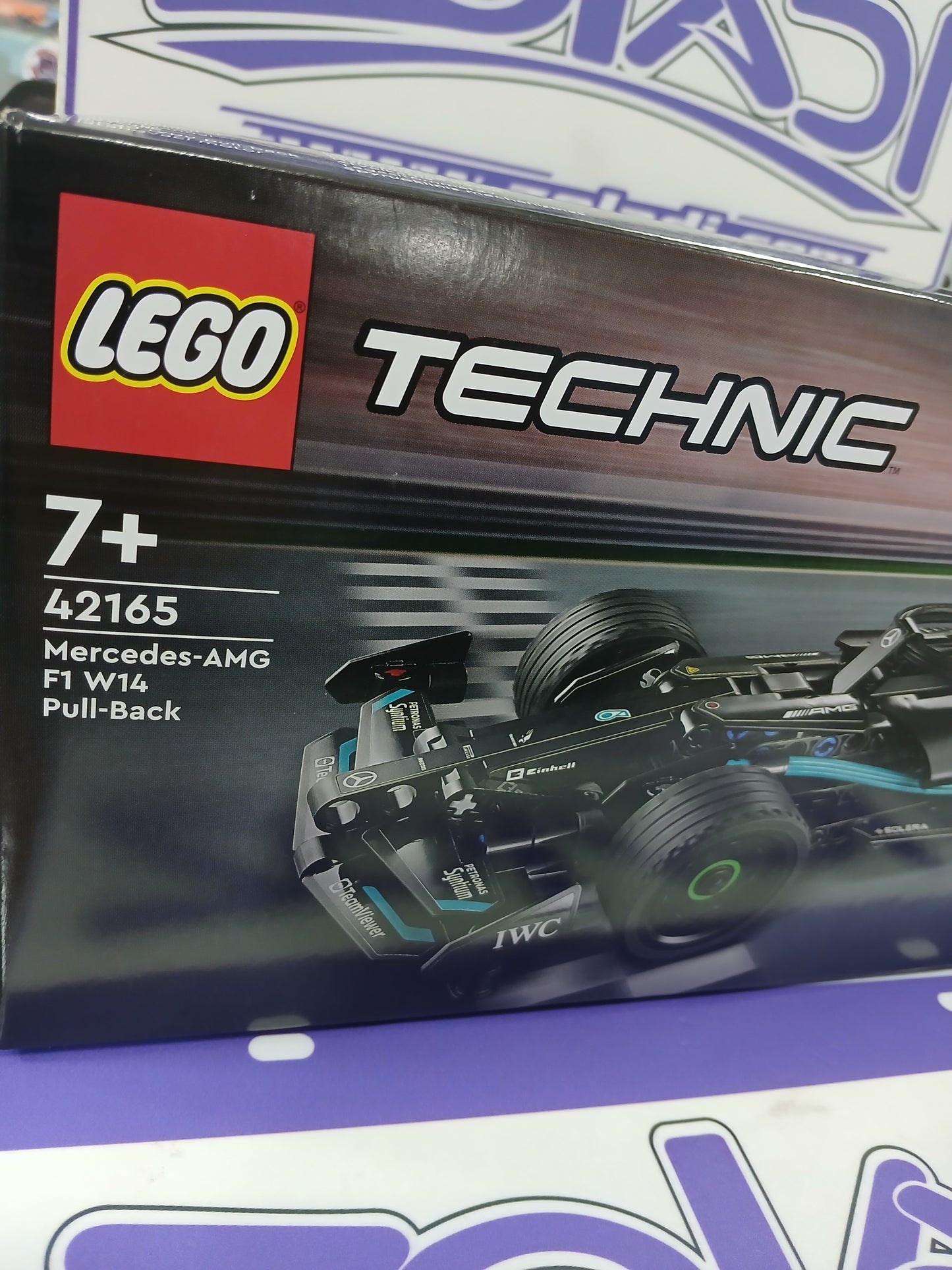 LEGO TECHNIC MERCEDES-AMG F1 W14 PULL-BACK