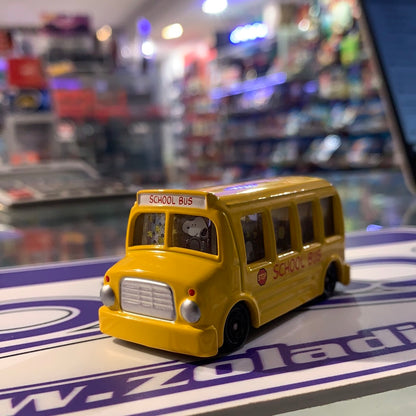 Snoopy School Bus Dream Tomica