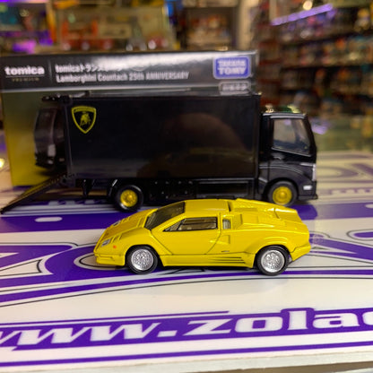 LAMBORGHINI COUNTACH 25TH AND TOMICA TRUCK