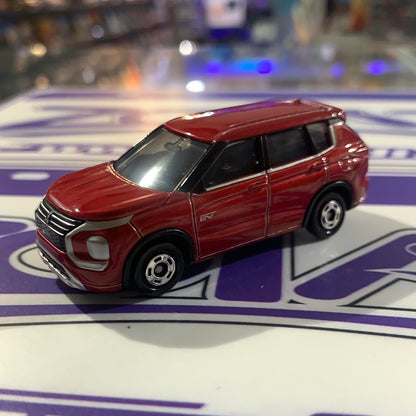 Mitsubishi Outlander Takara Tomy