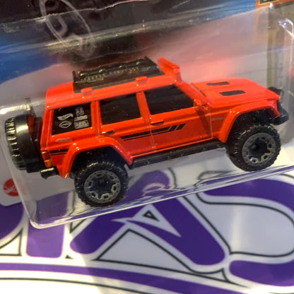 HCX28 95 JEEP CHEROKEE