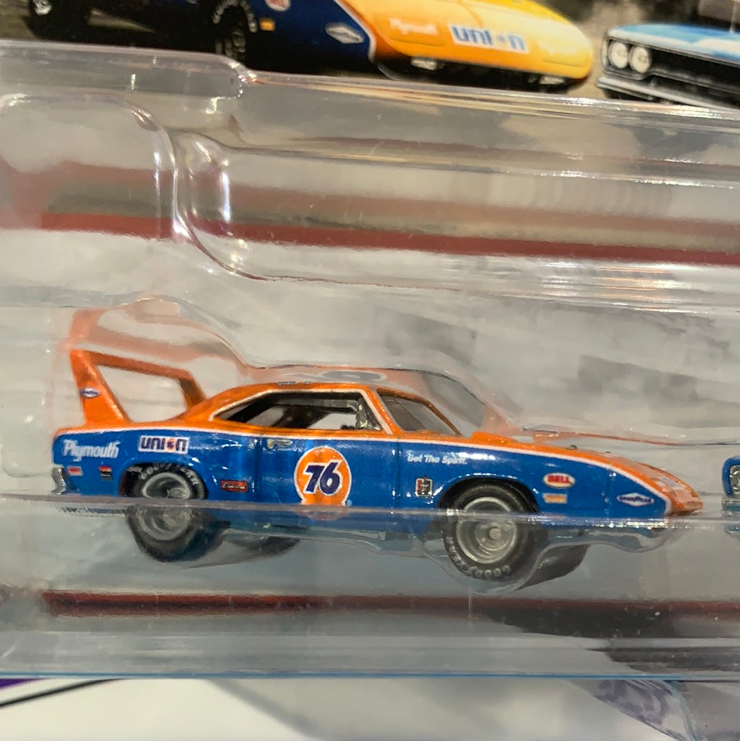 HCY76 Set Superbird y RoadRunner